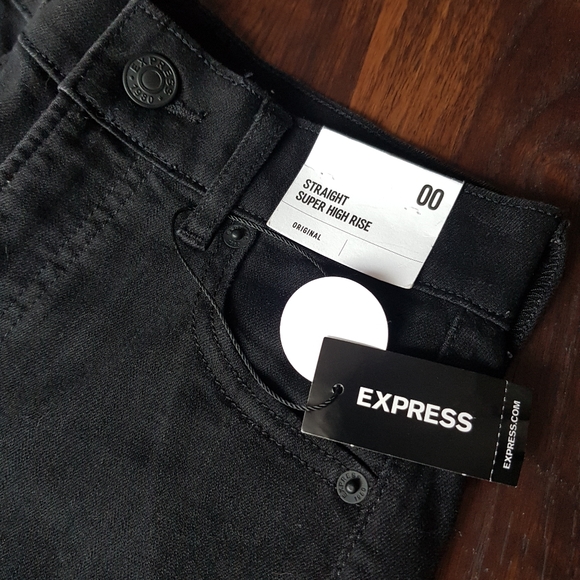⭐️ EXPRESS HIGH STRAIGHT CROPPED JEANS - Picture 6 of 7